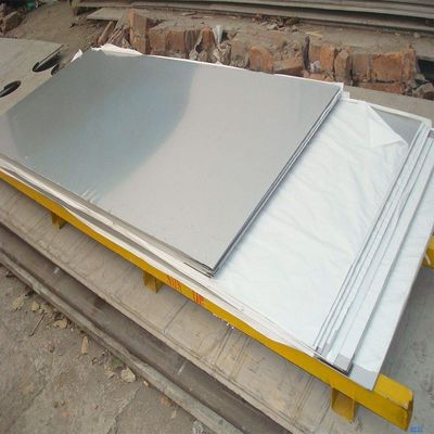 ASTM 300-serie Martensitische roestvrij staal Corrosieweerstand Breed 1000 - 2000 mm Gepolijst afwerking