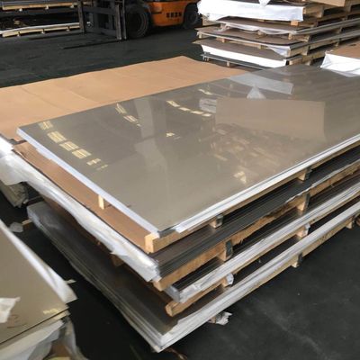 ASTM 300-serie Martensitische roestvrij staal Corrosieweerstand Breed 1000 - 2000 mm Gepolijst afwerking
